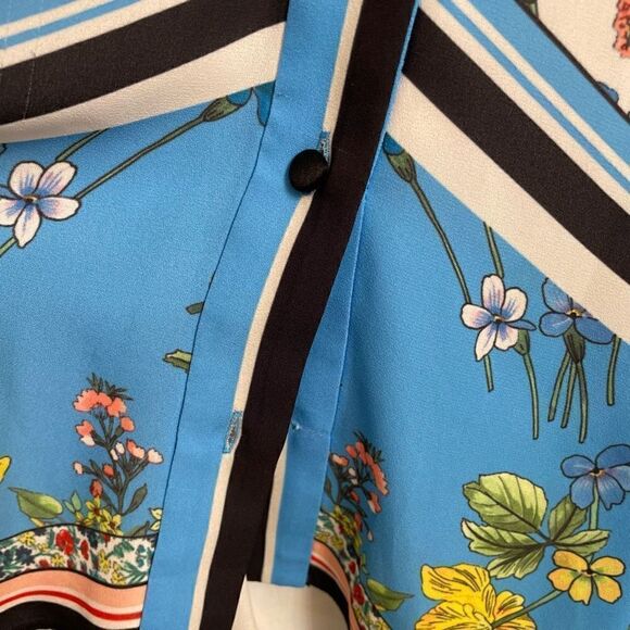 Alice + Olivia Blue Conner Floral-Print Handkerchief Button Shirtdress, XS - Picture 5 of 12